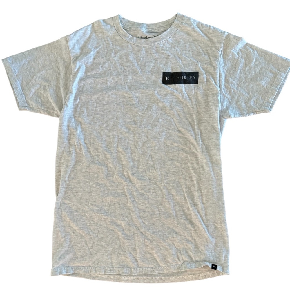 Grey Hurley tee
